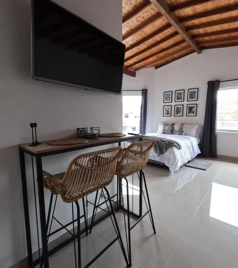 Hermoso Loft Cerca Al Poblado Y Al Metro メデジン